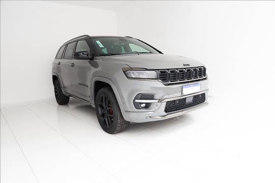 JEEP COMMANDER 2.0 HURRICANE 4 TURBO GASOLINA BLACKHAWK AT9 JEEP COMMANDER 2.0 HURRICANE 4 TURBO GASOLINA BLACKHAWK AT9